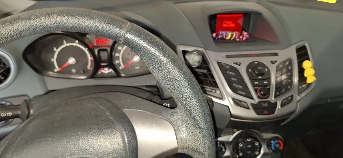 Ford Fiesta 2009 photo 3