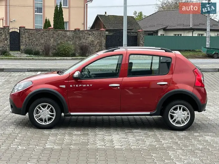 Dacia Sandero Stepway 2011 photo 2