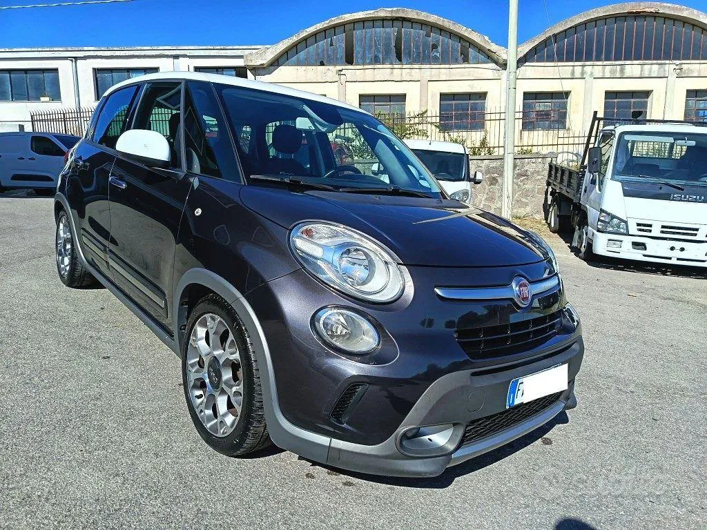 Fiat 500L 2015 photo 2