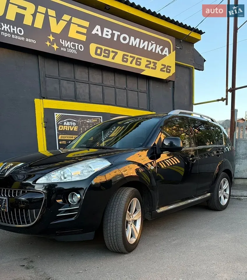 Peugeot 4007