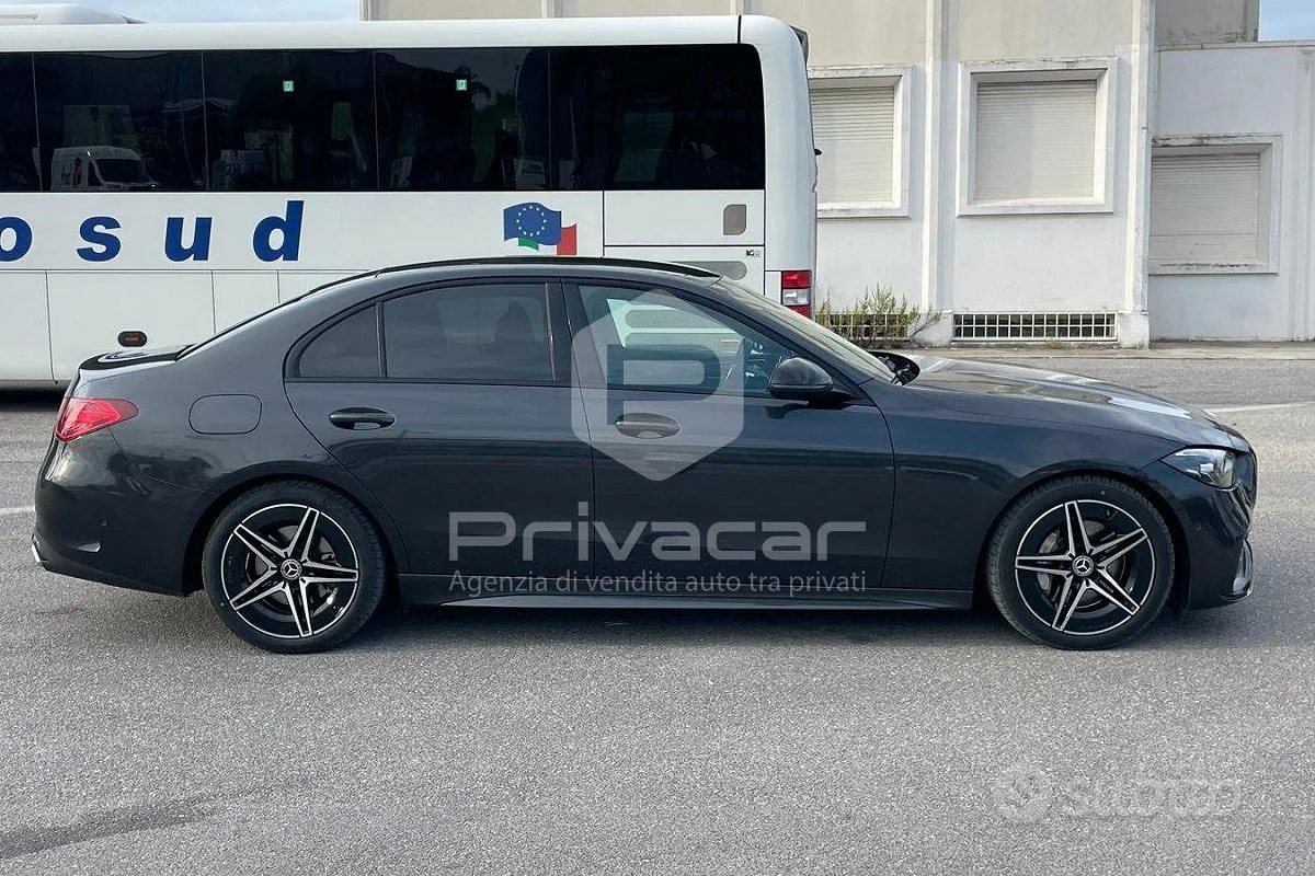 Mercedes-Benz C-Class 2024 photo 4