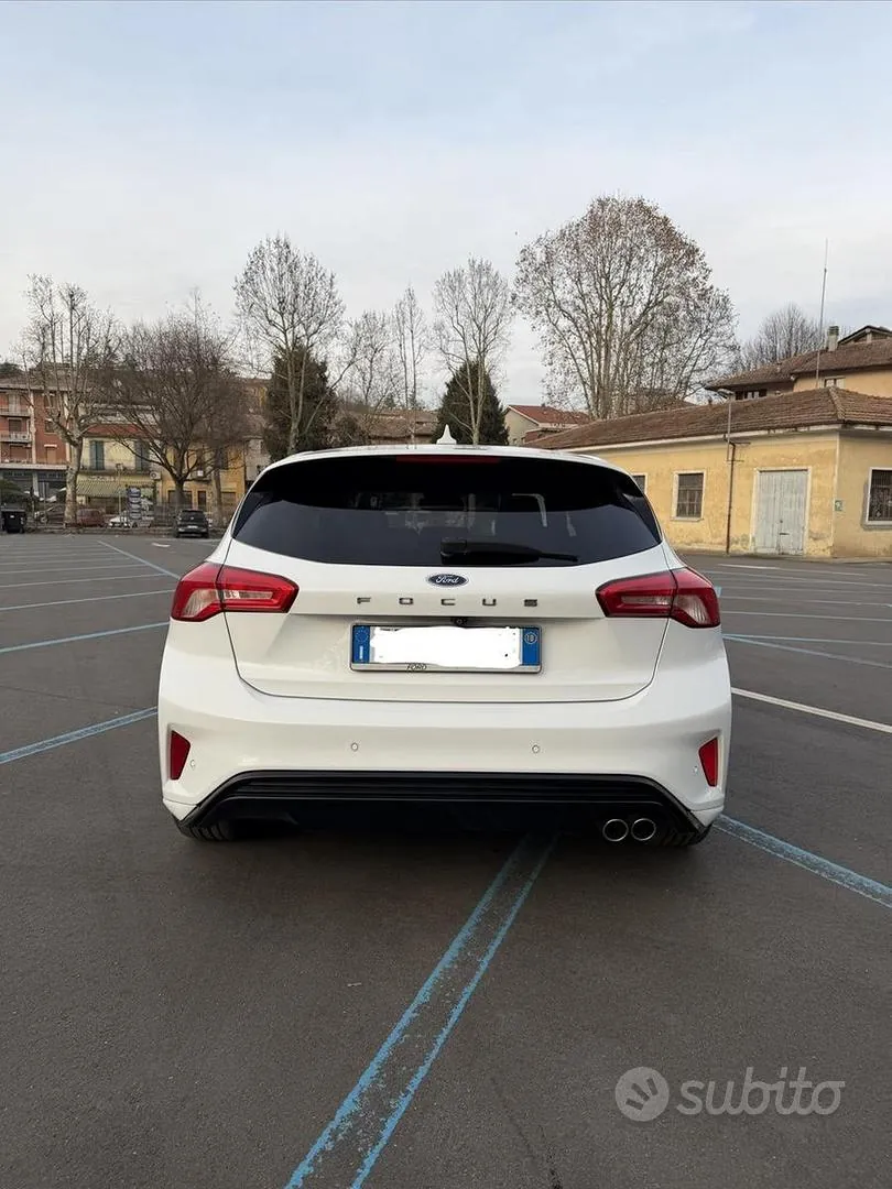 Ford Focus 2019 photo 3