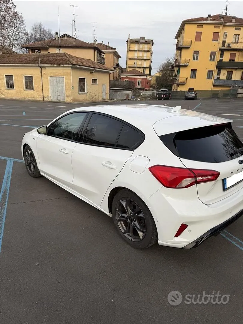 Ford Focus 2019 photo 4