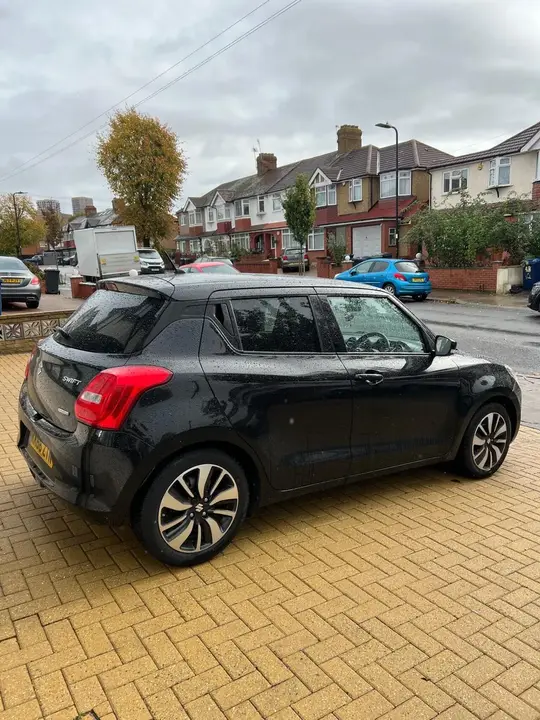 Suzuki Swift 2019 photo 4