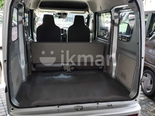Nissan Clipper 2024 photo 4