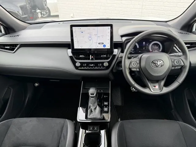 Toyota Corolla Cross 2026 photo 2