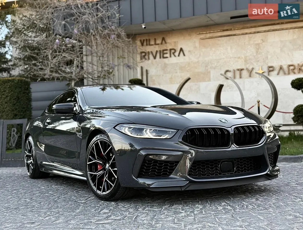 BMW M8 2023 photo 3