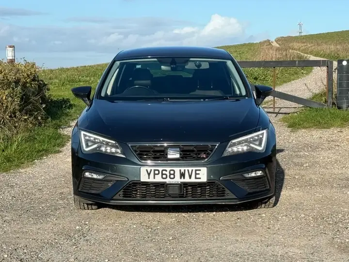 Seat Leon 2018 photo 2