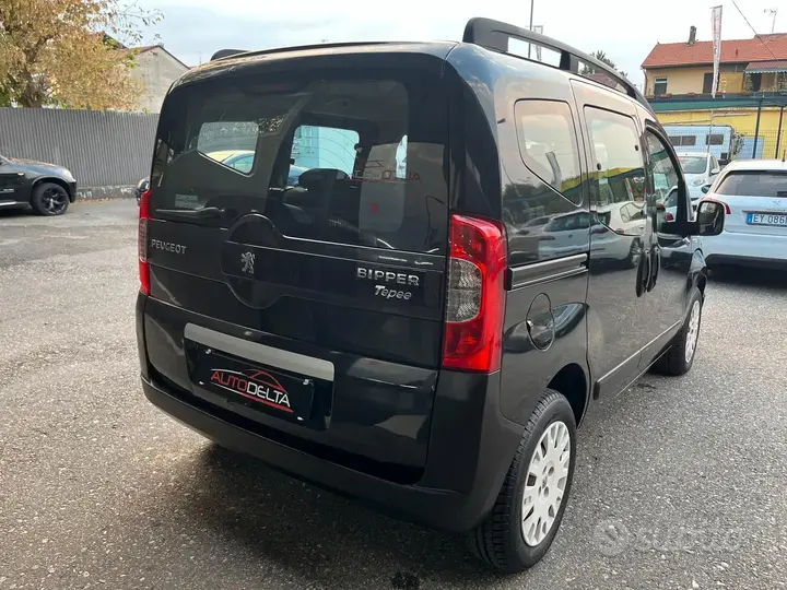 Peugeot Bipper 2011 photo 4
