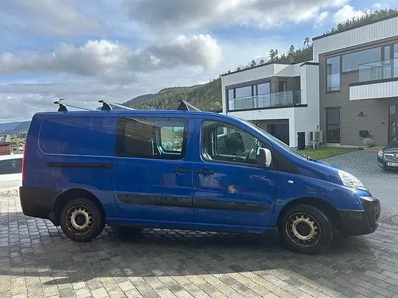 Citroen Jumpy 2012 photo 2
