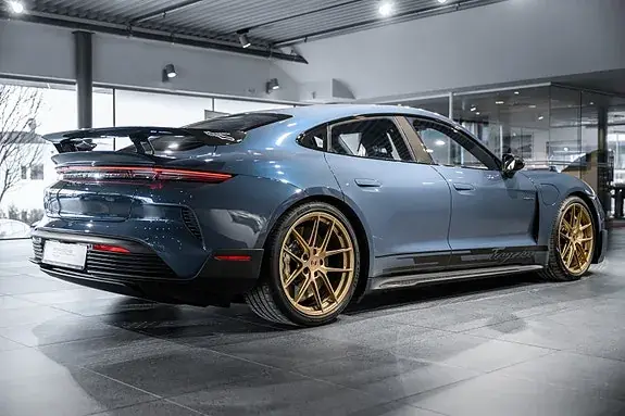 Porsche Taycan 2025 photo 5