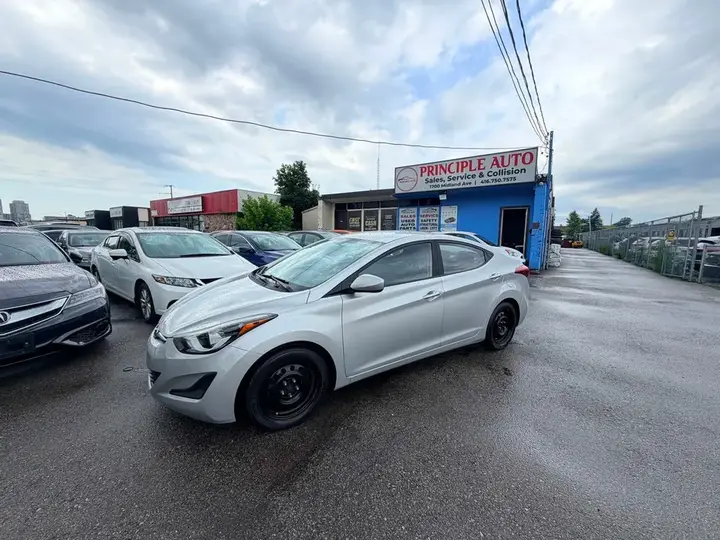 Hyundai Elantra 2016 photo 2
