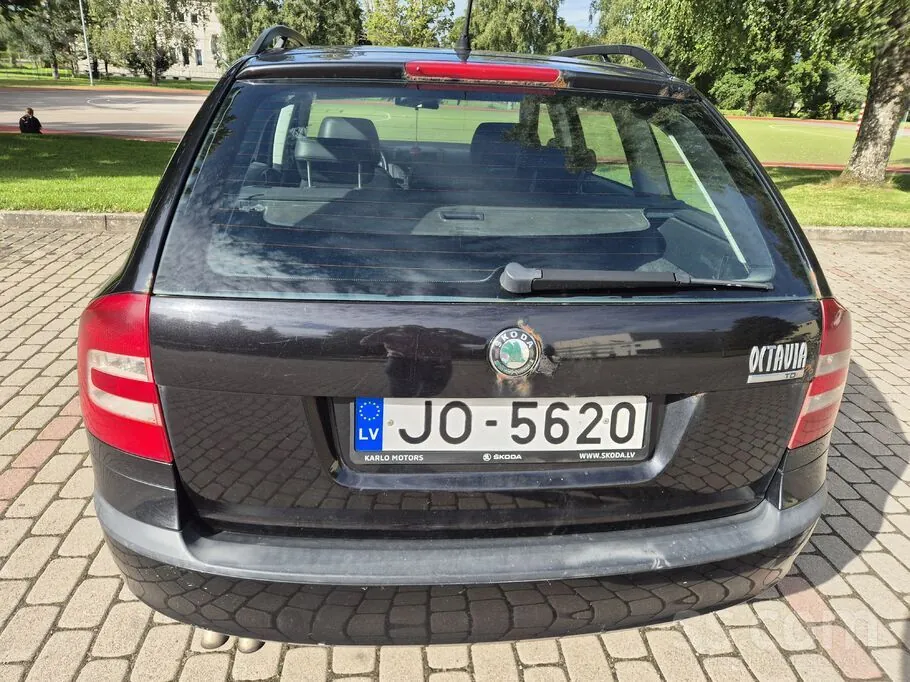 Skoda Octavia 2006 photo 3