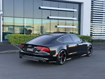 Audi S7 2013 photo 3