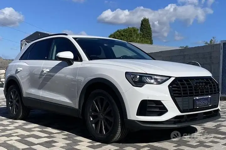 Audi Q3 2021 photo 3