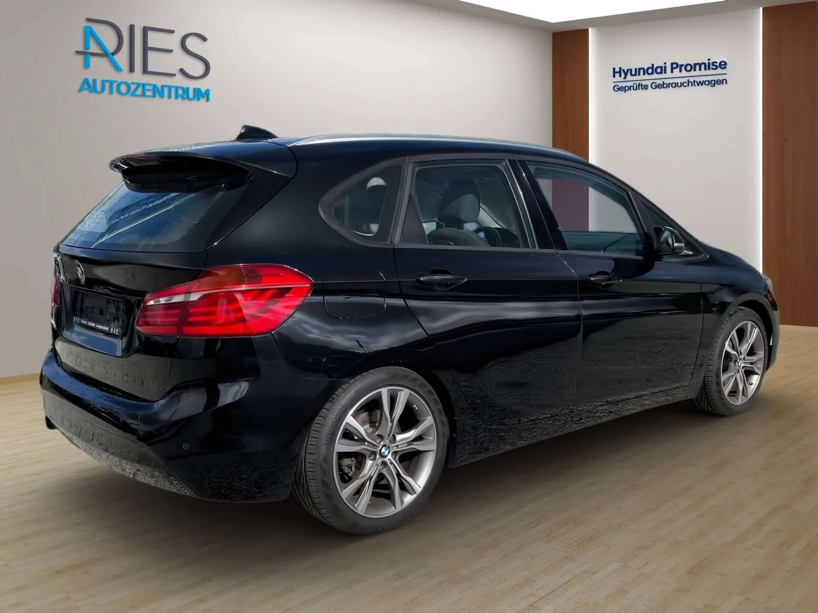 BMW 2 Series Active Tourer 2018 photo 4