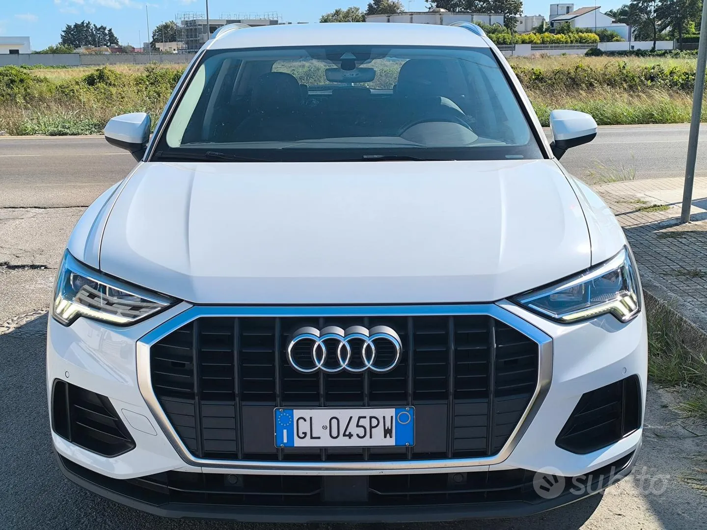 Audi Q3 2022 photo 2