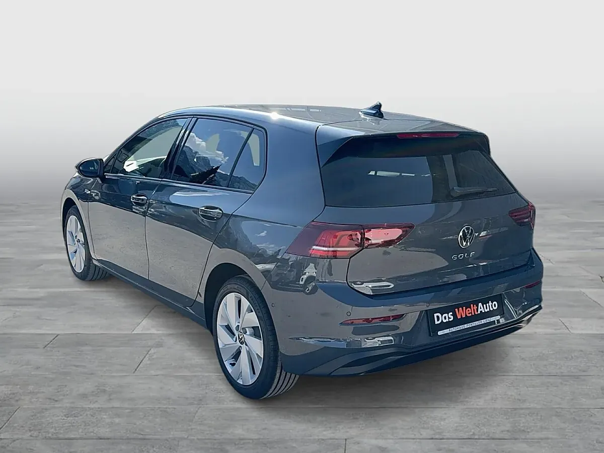 Volkswagen Golf 2026 photo 3
