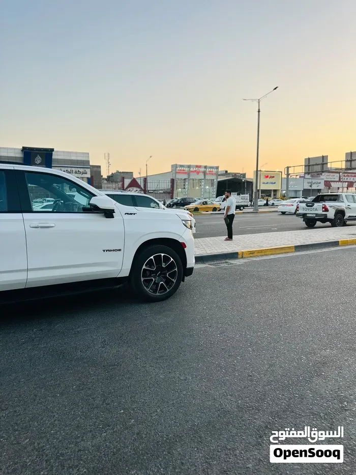 Chevrolet Tahoe 2023 photo 3