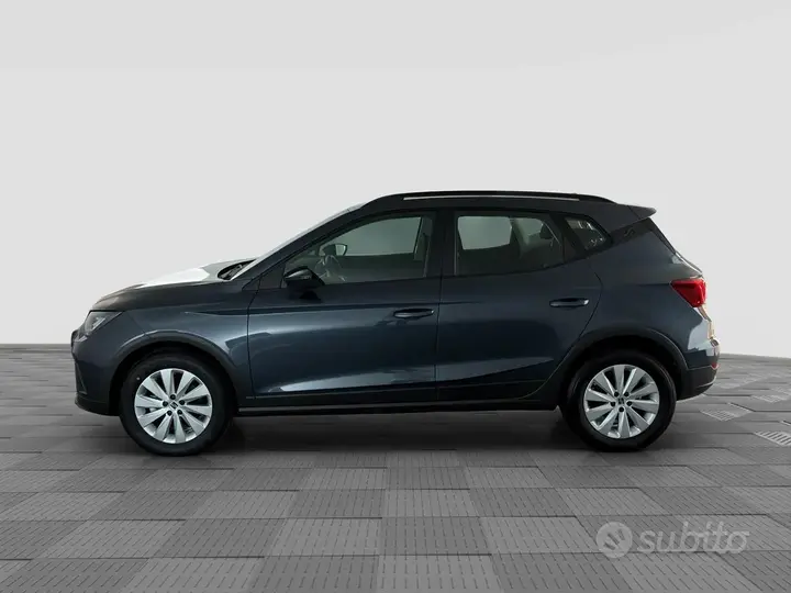 Seat Arona 2023 photo 2