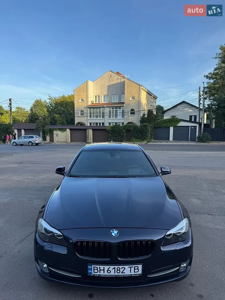 BMW 5 Series 2013 photo 4