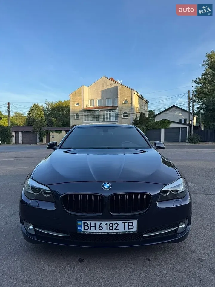 BMW 5 Series 2013 photo 3