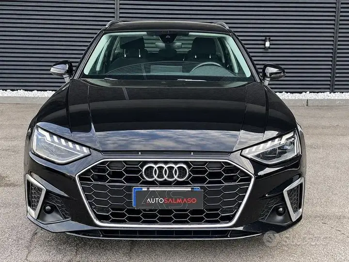 Audi A4 2021 photo 2
