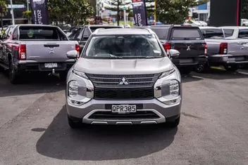 Mitsubishi Outlander 2024 photo 4