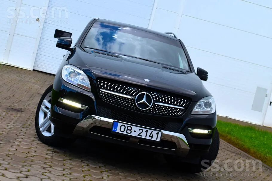 Mercedes-Benz Ml350 2013 photo 2