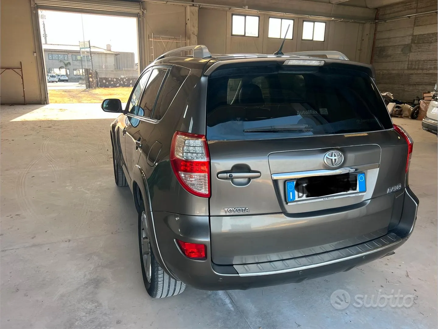 Toyota Rav4 2009 photo 3