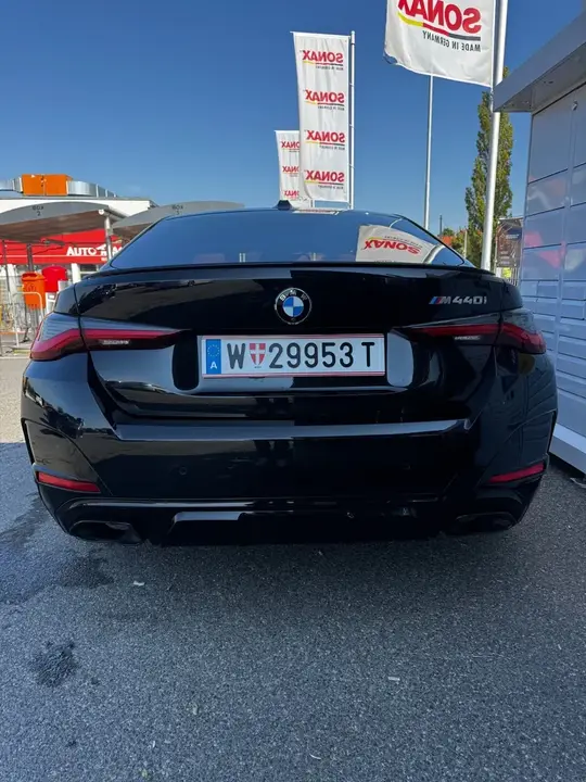 BMW 4 Series 2022 photo 2