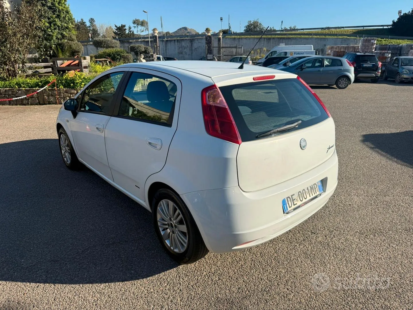 Fiat Grande Punto 2006 photo 3