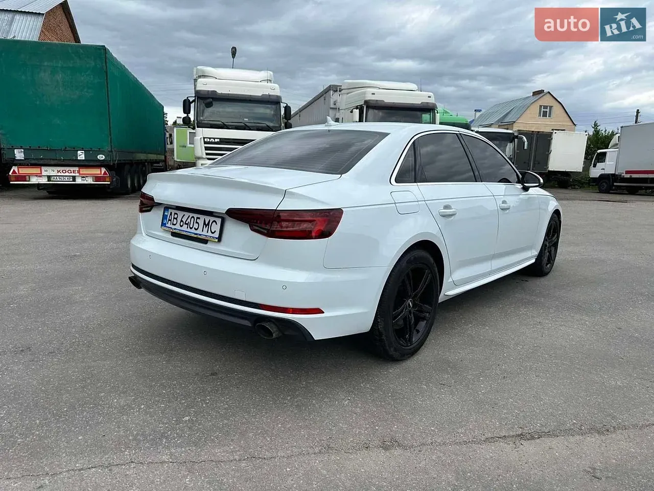 Audi A4 2018 photo 4