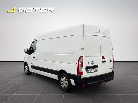 Nissan Nv400 2012 photo 3