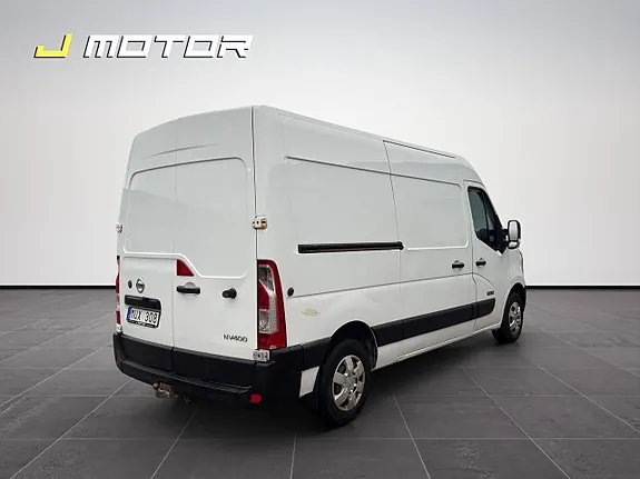 Nissan Nv400 2012 photo 5