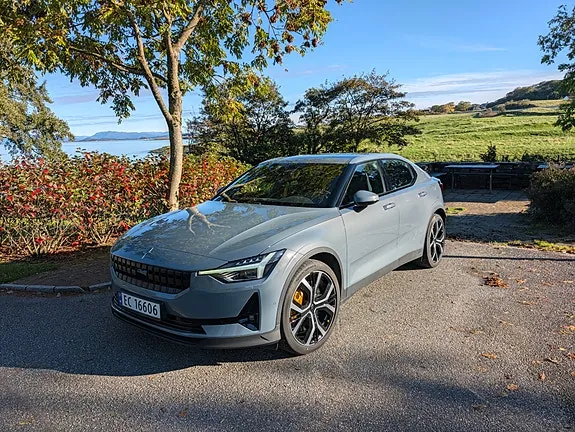 Polestar 2 2021 photo 4
