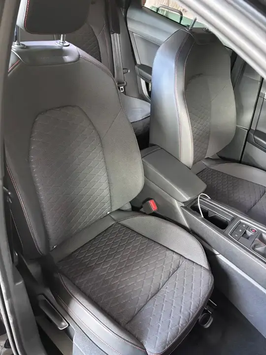 Seat Leon 2023 photo 3