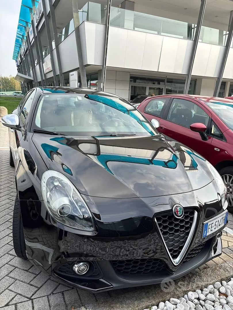 Alfa Romeo Giulietta 2016 photo 3