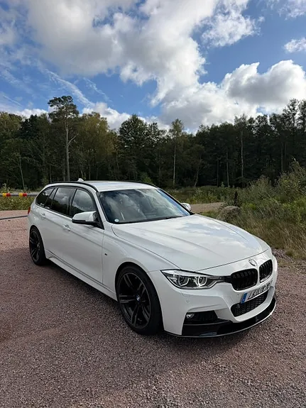 BMW 320I 2019 photo 4