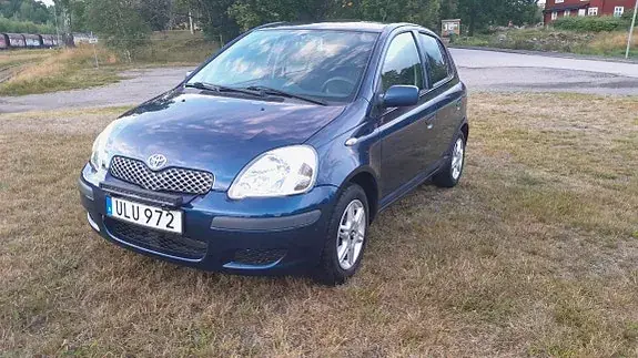 Toyota Yaris 2003 photo 4