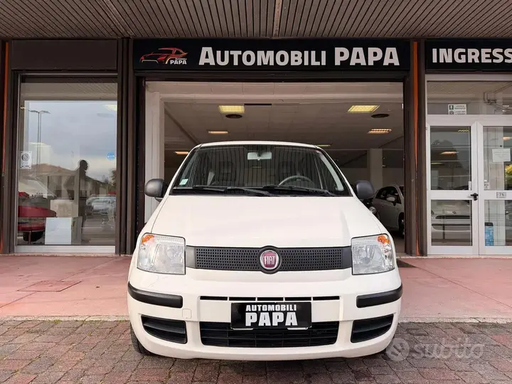 Fiat Panda 2011 photo 2