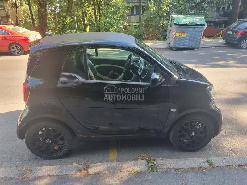 Smart Fortwo 2015 photo 3