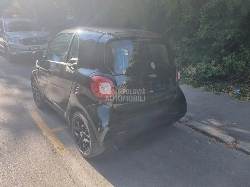 Smart Fortwo 2015 photo 5