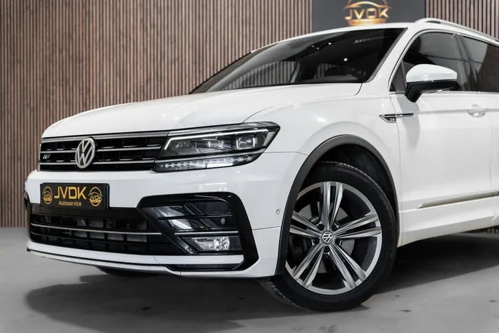 Volkswagen Tiguan 2019 photo 2
