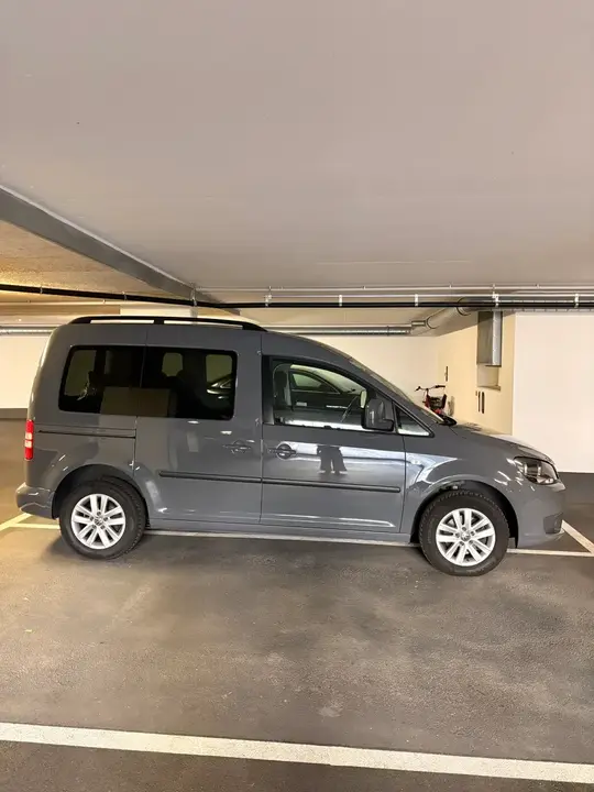 Volkswagen Caddy 2013 photo 3