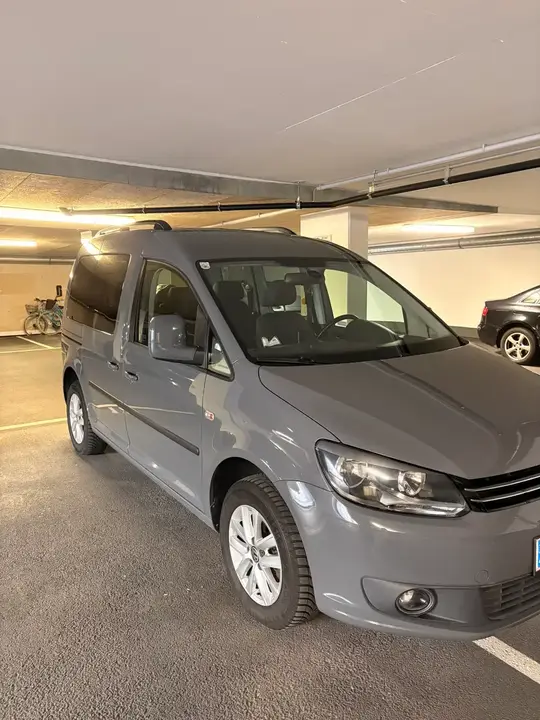Volkswagen Caddy 2013 photo 2
