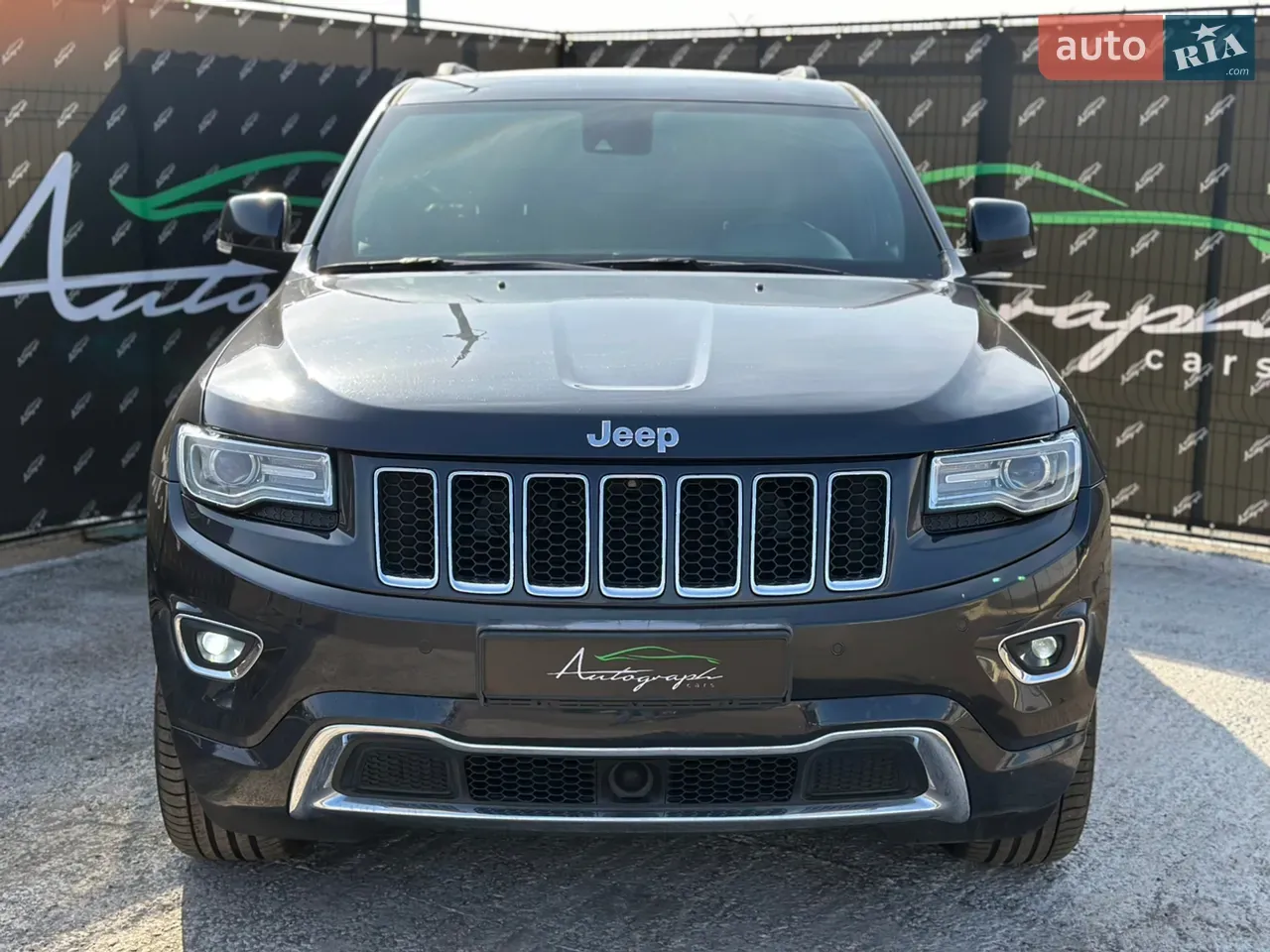 Jeep Grand Cherokee 2015 photo 3