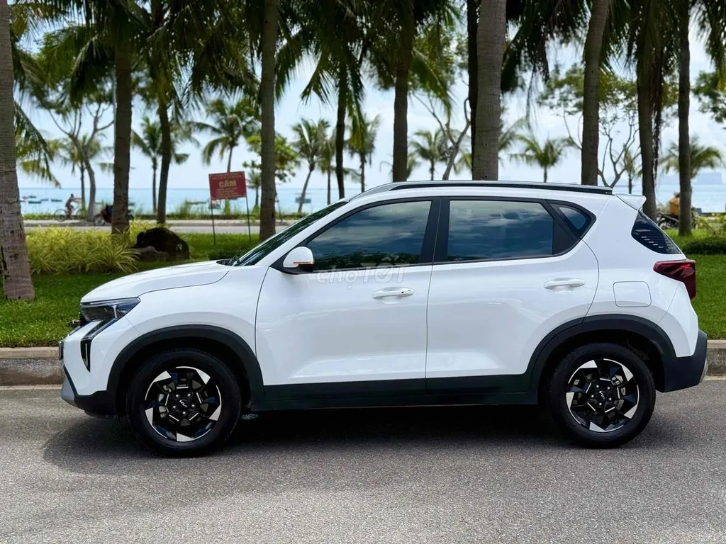 Kia Sonet 2025 photo 4