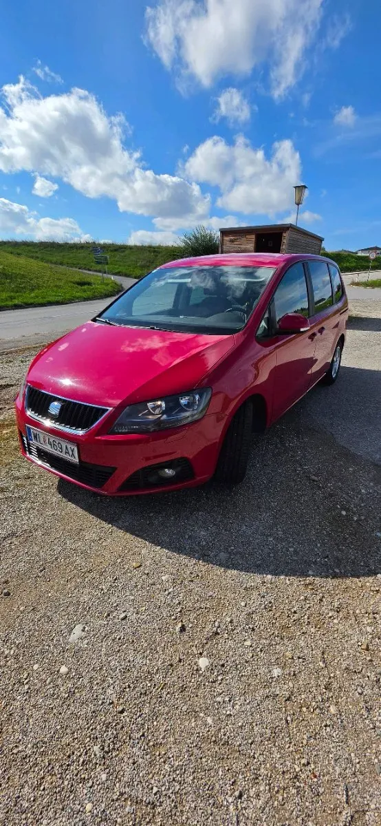 Seat Alhambra 2013 photo 3