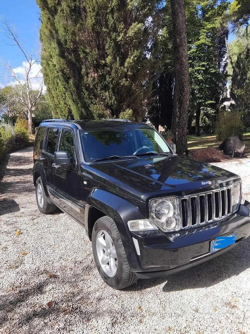 Jeep Cherokee 2008 photo 2